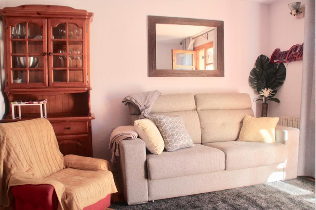 Appartamento Check-In Casas Luana Benasque Esterno foto